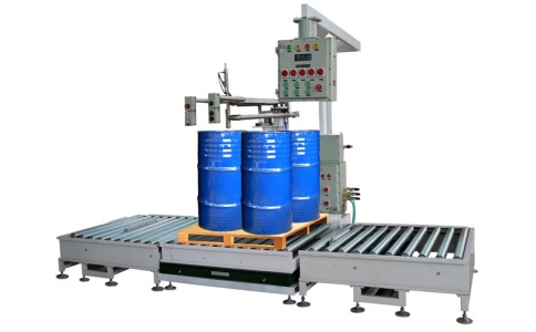 4 drums on pallet 1.5 ton filling machine with roller conveyor